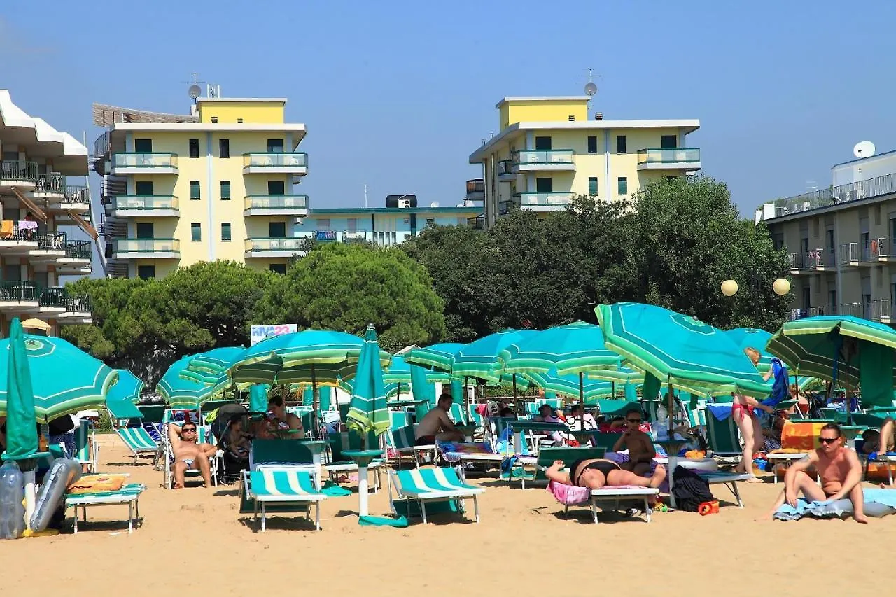شقة Costa Del Sol ليدو دي يسولو