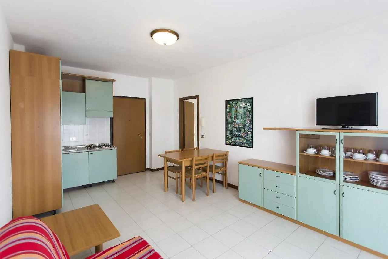 Costa Del Sol Apartman Lido di Jesolo